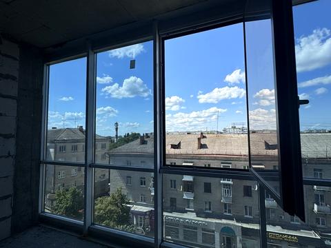 комерційна за адресою Київська вул., 40