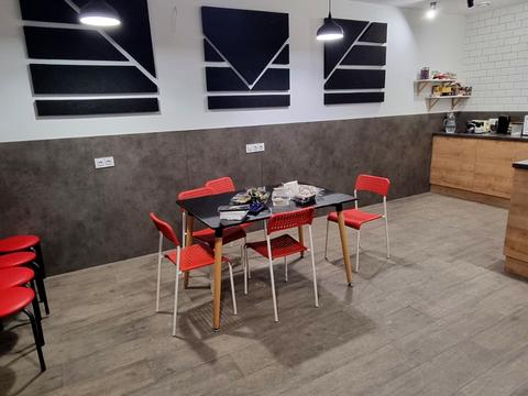 комерційна за адресою Науки просп. (Леніна), 47/1