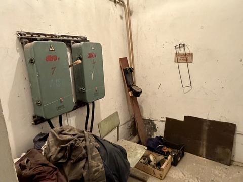 комерційна за адресою Молодіжна вул., 54