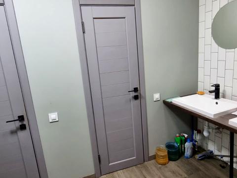 комерційна за адресою Науки просп. (Леніна), 47/1