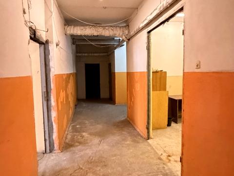 комерційна за адресою Молодіжна вул., 54