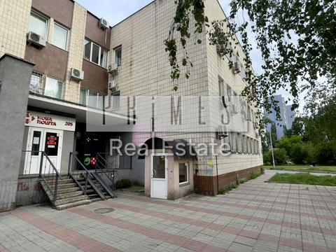 комерційна за адресою Симиренка вул., 2/19