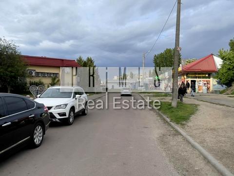 комерційна за адресою Симиренка вул., 2/19