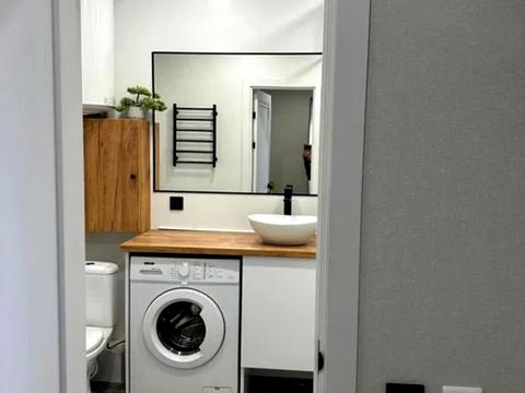 квартира за адресою Ревуцького вул., 54