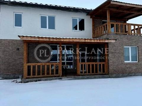 будинок за адресою Центральна