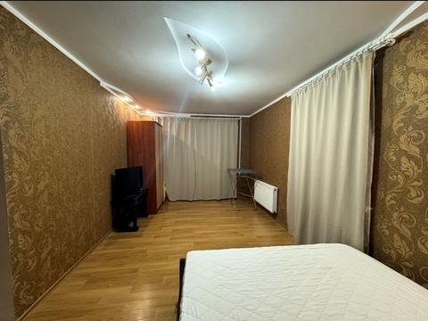 квартира за адресою Богдана Хмельницького просп. (Героїв Сталінграда), 3