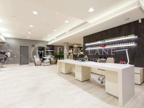 комерційна за адресою Івана Франка вул., 24-А