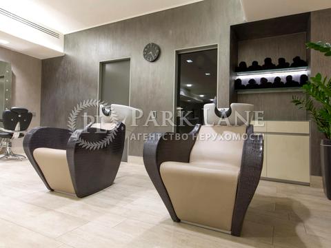 коммерческая по адресу Ивана Франко ул., 24-А