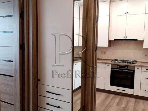 квартира за адресою Європейська вул. (Жовтнева), 32/1Б