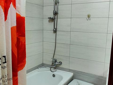 квартира за адресою Соснова вул., 1