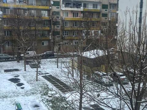 комерційна за адресою Митна вул., 25