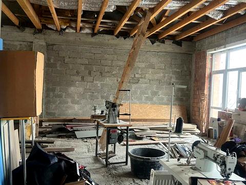 комерційна за адресою Митна вул., 25