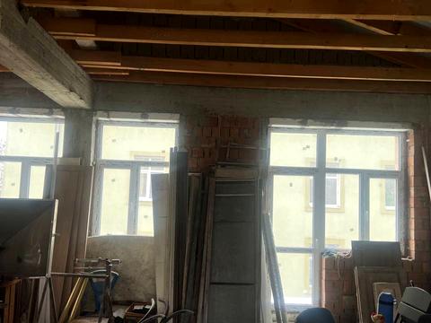 комерційна за адресою Митна вул., 25