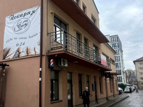 комерційна за адресою Митна вул., 25