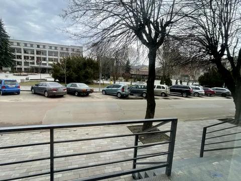 комерційна за адресою Новий бульв., 7