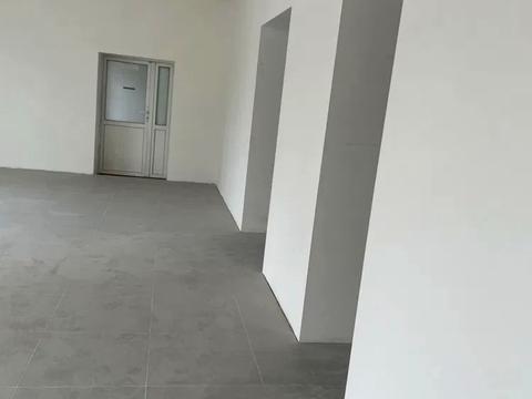 комерційна за адресою Новий бульв., 7