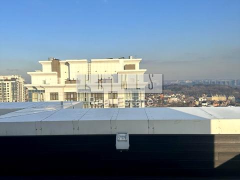 комерційна за адресою Київ, Андрія Верхогляда вул. (Михайла Драгомирова), 17