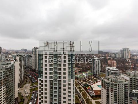 комерційна за адресою Київ, Андрія Верхогляда вул. (Михайла Драгомирова), 17