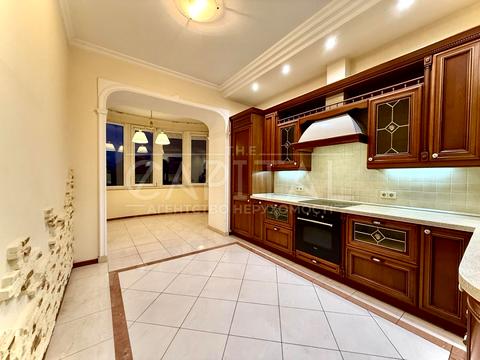 квартира за адресою Володимира Івасюка просп. (Героїв Сталінграду), 4