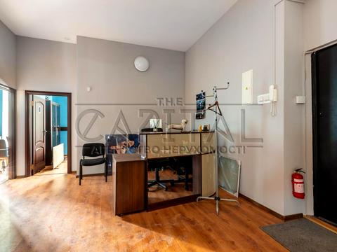 коммерческая по адресу Івана Козловського пер., 5