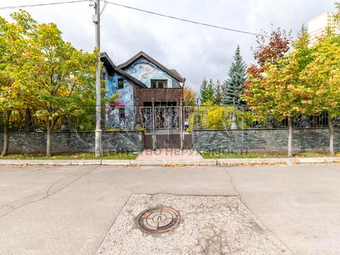 дом по адресу вул. Радченка Петра