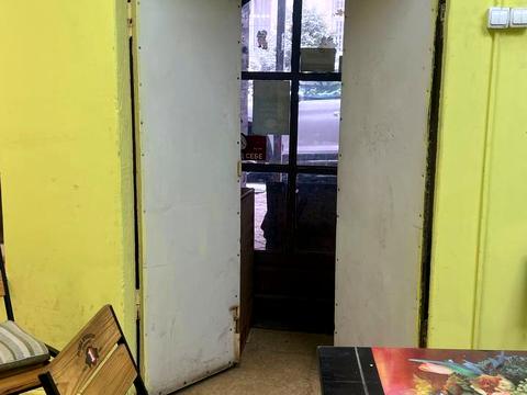 комерційна за адресою Митна вул., 25-Б