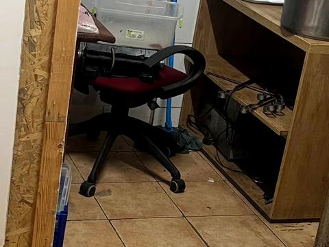 комерційна за адресою Митна вул., 25-Б