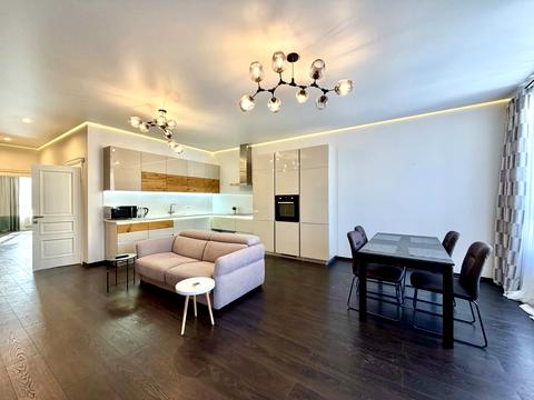 квартира за адресою Олександра Кониського вул., 22-А