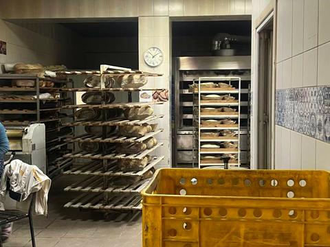 комерційна за адресою Митна вул., 25-Б