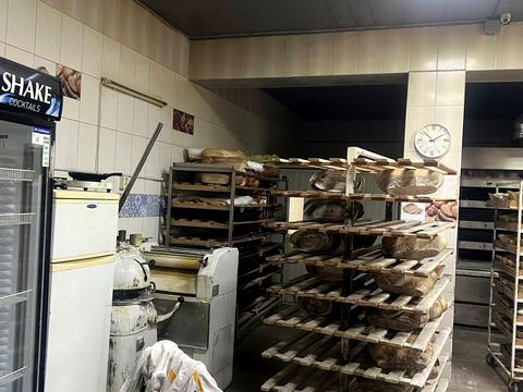 комерційна за адресою Митна вул., 25-Б