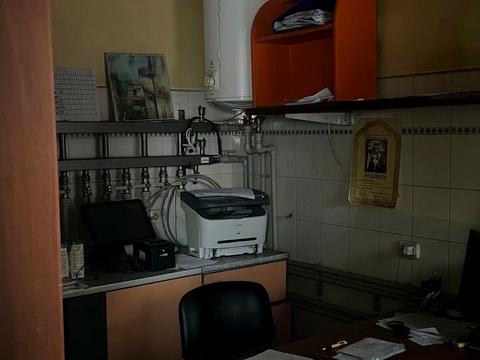 комерційна за адресою Митна вул., 25-Б