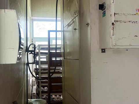 комерційна за адресою Митна вул., 25-Б