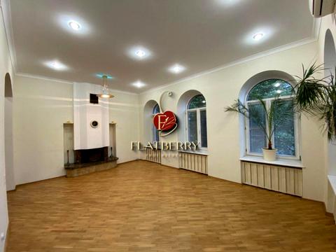 коммерческая по адресу Лютеранская ул., 12