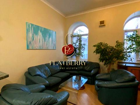 коммерческая по адресу Лютеранская ул., 12