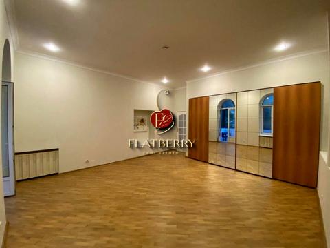 коммерческая по адресу Лютеранская ул., 12