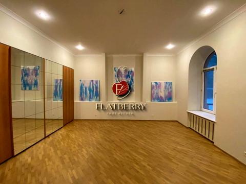 коммерческая по адресу Лютеранская ул., 12