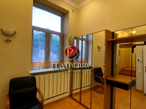 коммерческая по адресу Лютеранская ул., 12