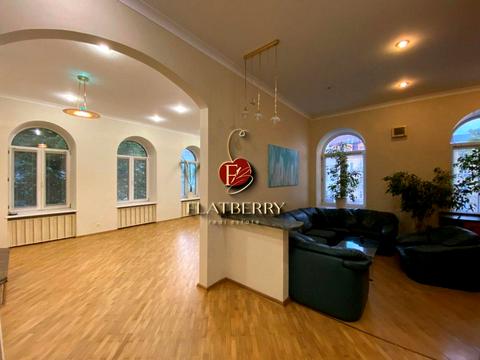 коммерческая по адресу Лютеранская ул., 12