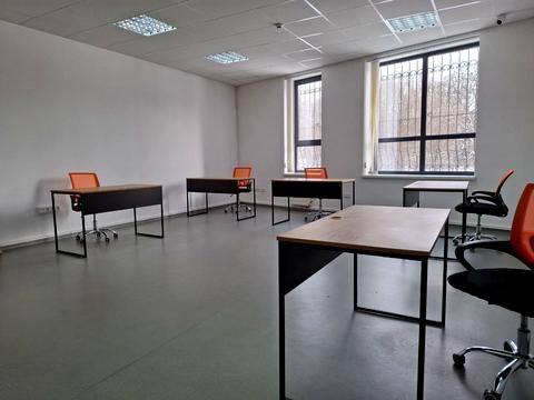 комерційна за адресою Голосіївський просп. (40-річчя Жовтня), 78/2