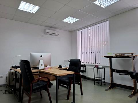 комерційна за адресою Голосіївський просп. (40-річчя Жовтня), 78/2