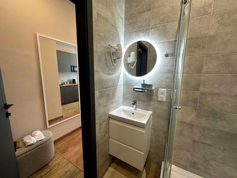 квартира за адресою Тараса Шевченка вул., (Будинок)