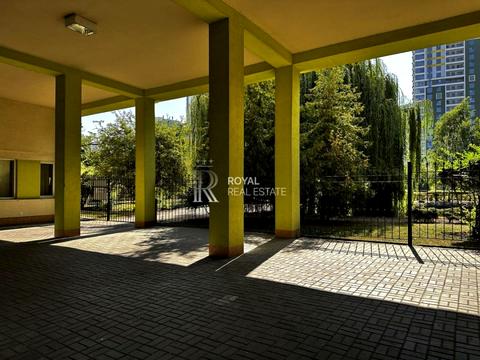 комерційна за адресою Київ, Байди-Вишневецького вул. (Осиповського), 1А