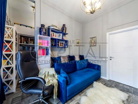 будинок за адресою с. Крушинка, Осіння