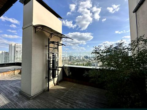 квартира за адресою Євгена Коновальця вул. (Щорса), 36-Е