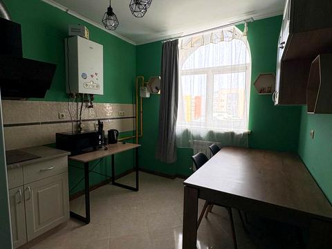 квартира за адресою Миколи Сингаївського вул. (Ново-Оскольська), 1-Л