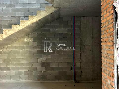 комерційна за адресою Чернігівська вул., 8