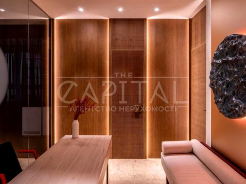 комерційна за адресою Васильківська вул., 100-А