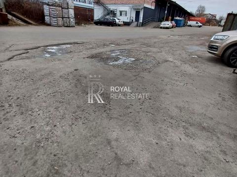 комерційна за адресою Велика Окружна вул., 3