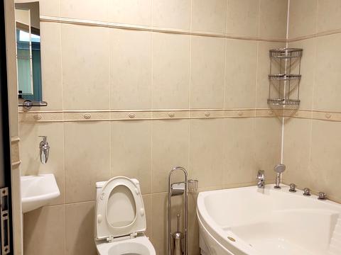 комерційна за адресою Французький бульв., 49А