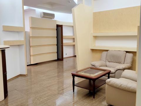 комерційна за адресою Французький бульв., 49А